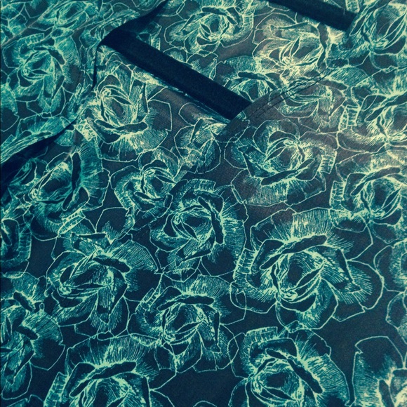 LuLaRoe Joy - Picture 1 of 1